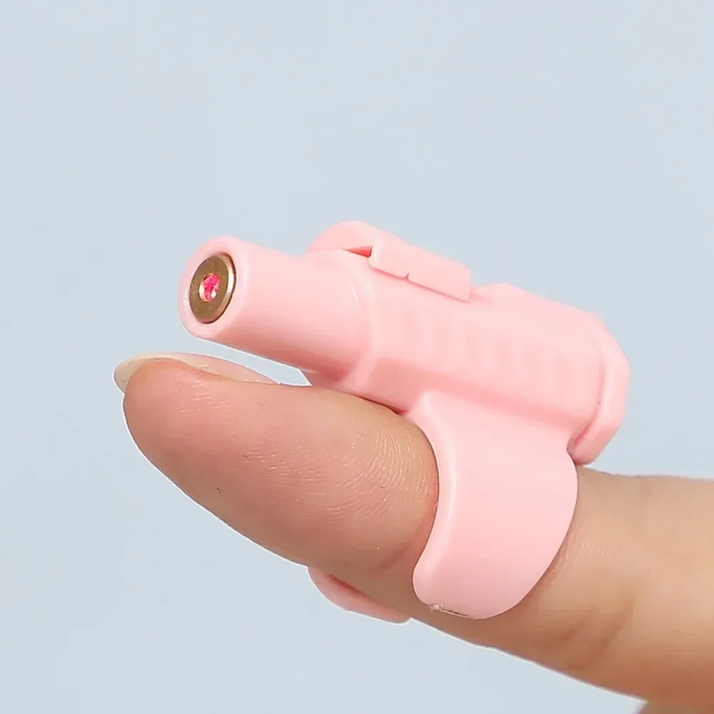 Brinquedo Laser para Gatos Portátil com Design de Dedo - Imagem 5