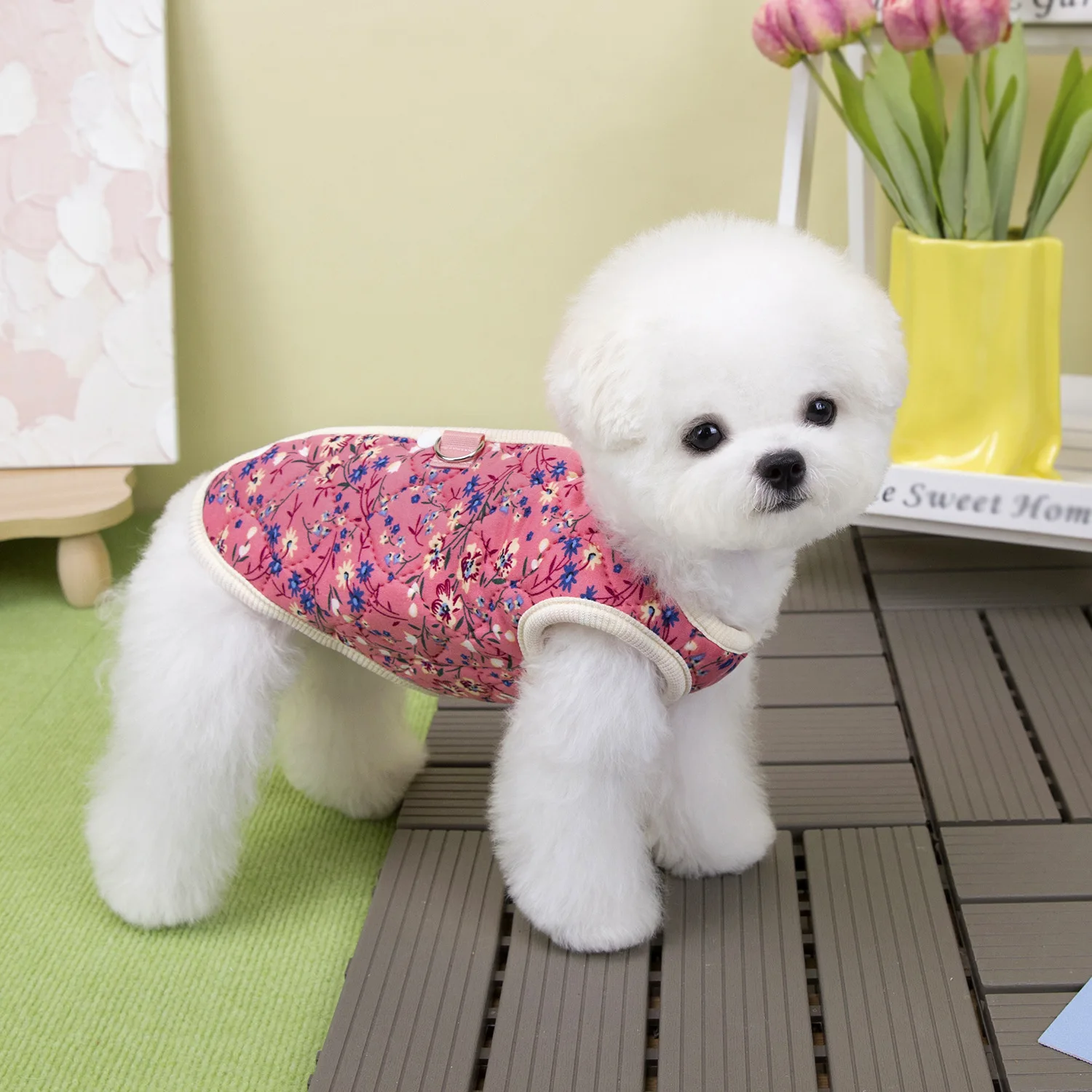 Macacão Floral para Cães e Gatos de Algodão e Poliéster - Imagem 3