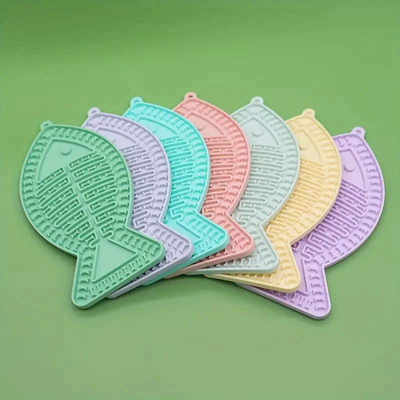 Tapete Interativo para Lamber Gatos de Silicone com Ventosas - Imagem 3
