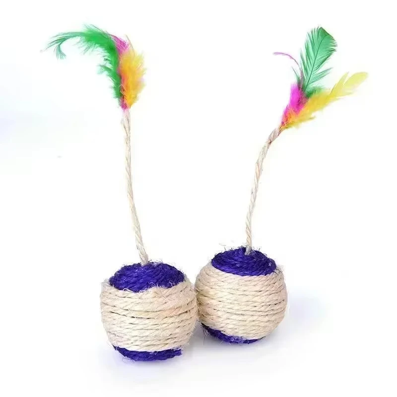 Bola de Sisal para Gatos com Pena para Arranhar e Treinar - Imagem 4
