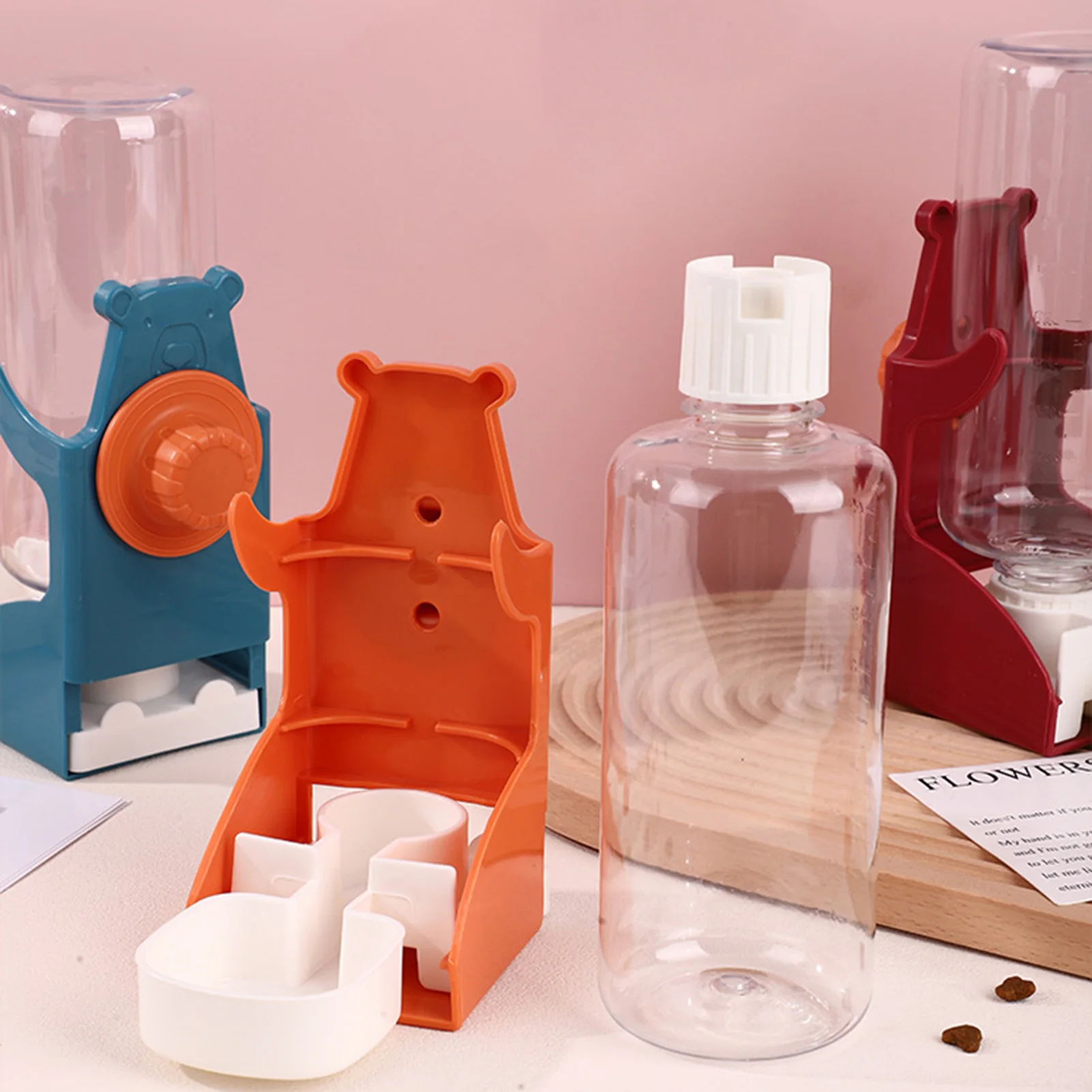 Bebedouro Automático para Hamsters e Pássaros Transparente com Encaixe na Gaiola - Imagem 4