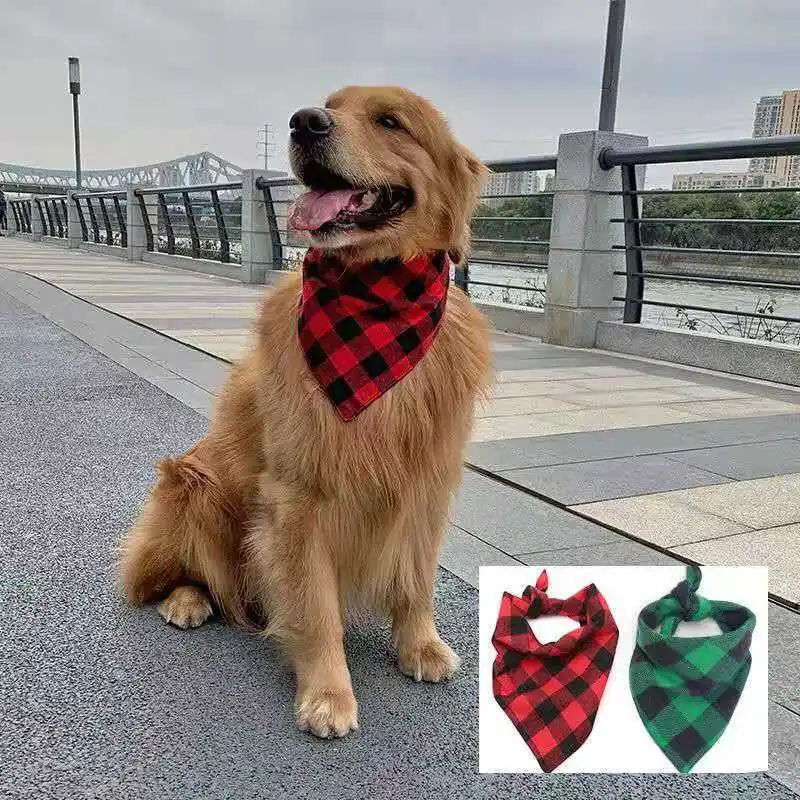 Bandana para Cães e Gatos Estampa Xadrez Vermelha e Preta - Imagem 2