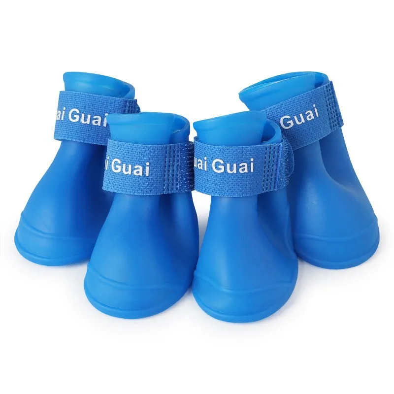 Bota de Borracha para Cães e Gatos Antiderrapante e À Prova D'Água - Imagem 6