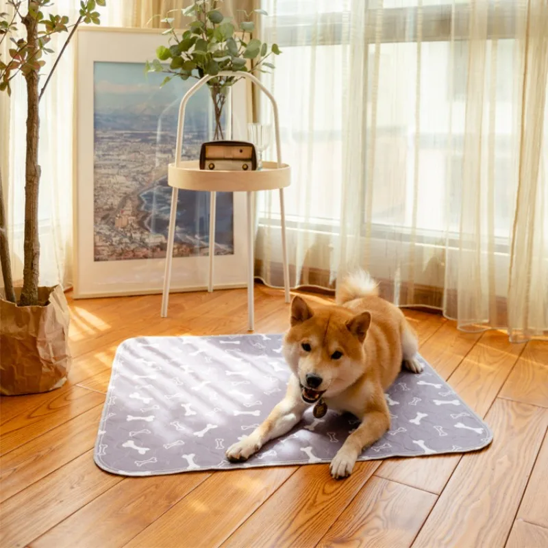Tapete Higiênico para Cães e Gatos Reutilizável Lavável Antiderrapante - Imagem 3