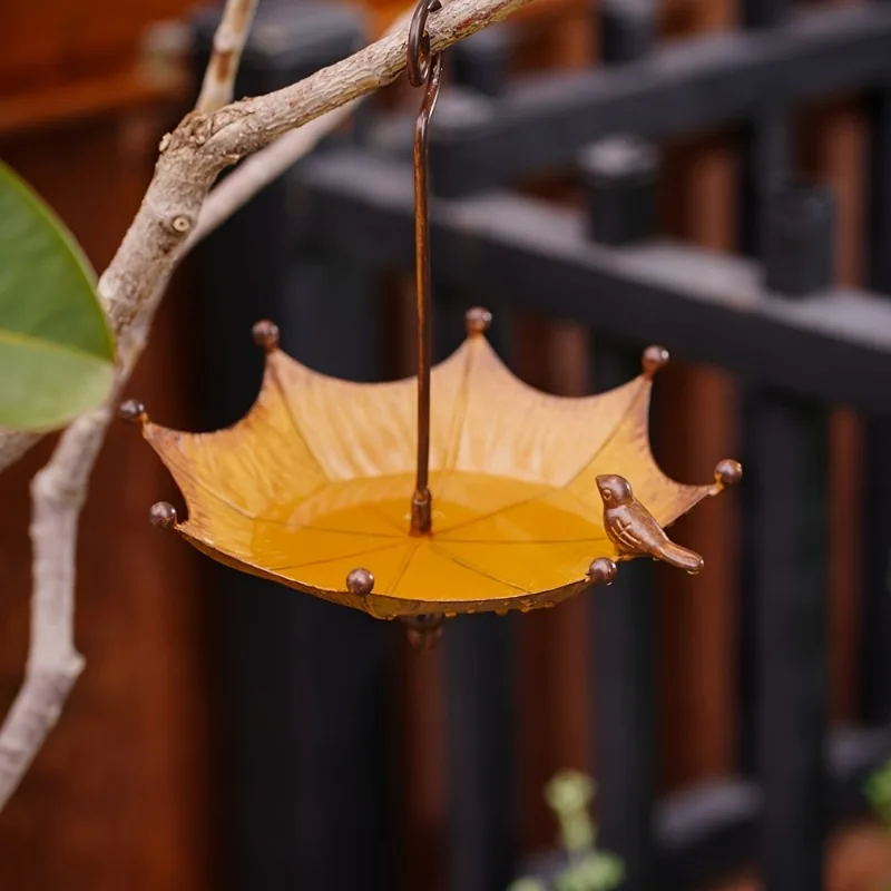 Alimentador de Pássaros Pendurado em Forma de Guarda-Chuva para Jardim - Imagem 3