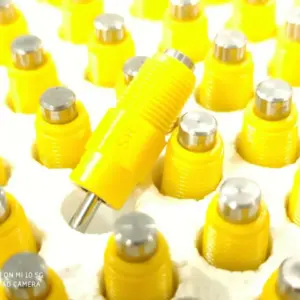 bico de água quadrado para frangos