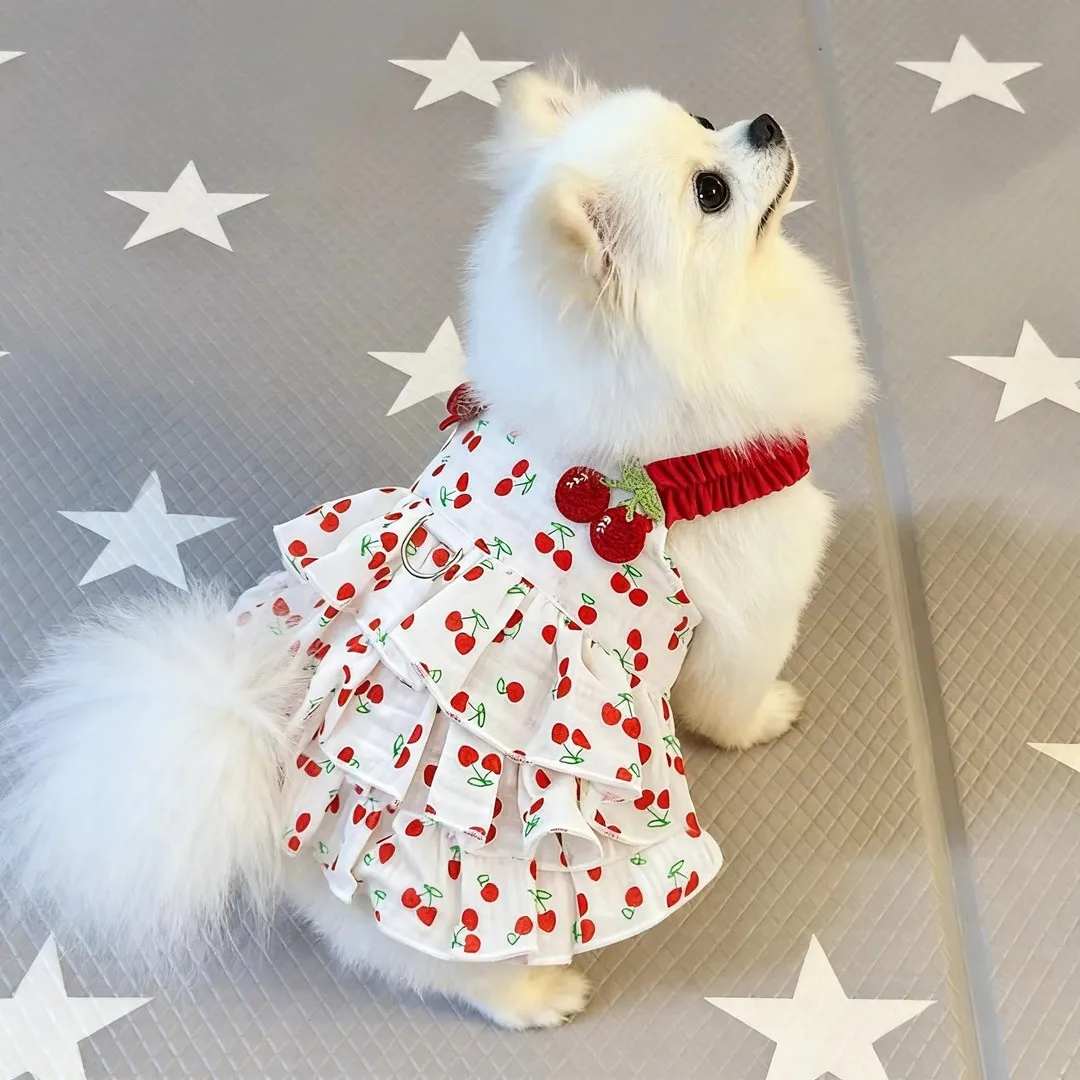 Vestido Halter Cereja para Cães e Gatos com Material Respirável - Imagem 4