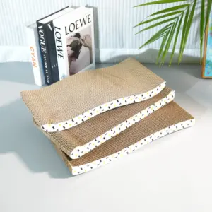 arranhador para gatos de papelão ondulado