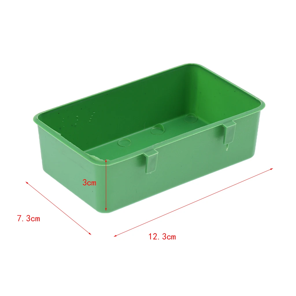 Comedouro para Pássaros de Plástico Verde com Encaixe na Gaiola - Imagem 5