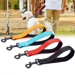 trela curta refletiva para cães