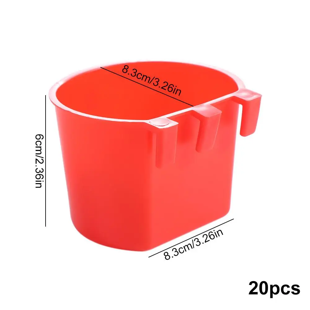 Comedouro Suspenso para Aves e Coelhos de Plástico 8 oz com Gancho - Imagem 3