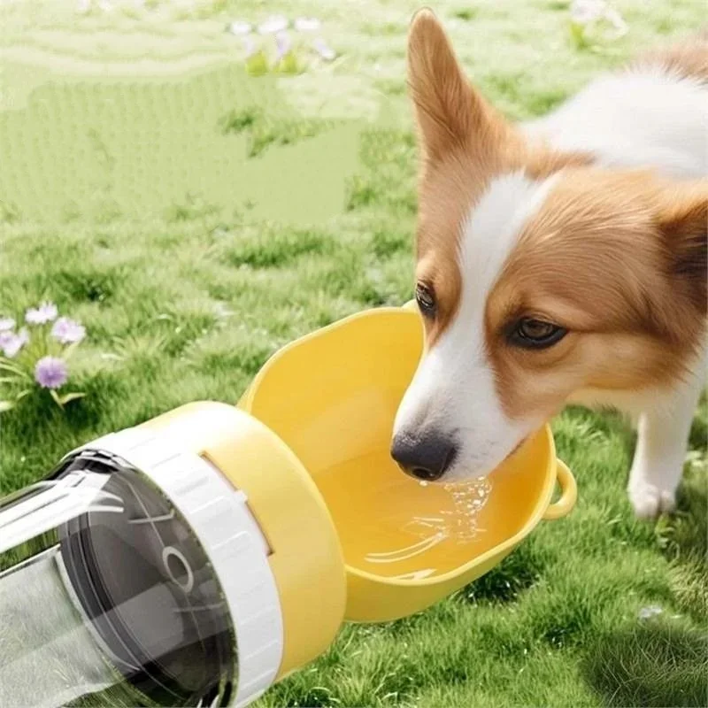 Garrafa de Alimentação 2 em 1 para Cães e Gatos com Armazenamento Duplo - Imagem 4