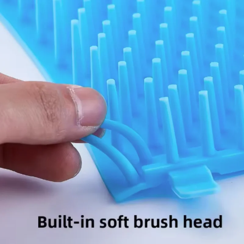 Limpador de Patas para Cães de Silicone Macio com Balde para Toalha - Imagem 5