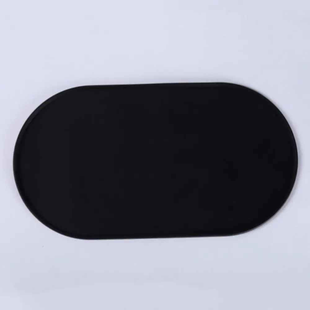 Tapete de Silicone para Tigela de Cães e Gatos Antivazamento Dobrável - Image 3