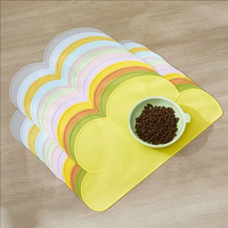 Tapete de Silicone para Alimentação de Cães e Gatos Antiderrapante - Imagem 2
