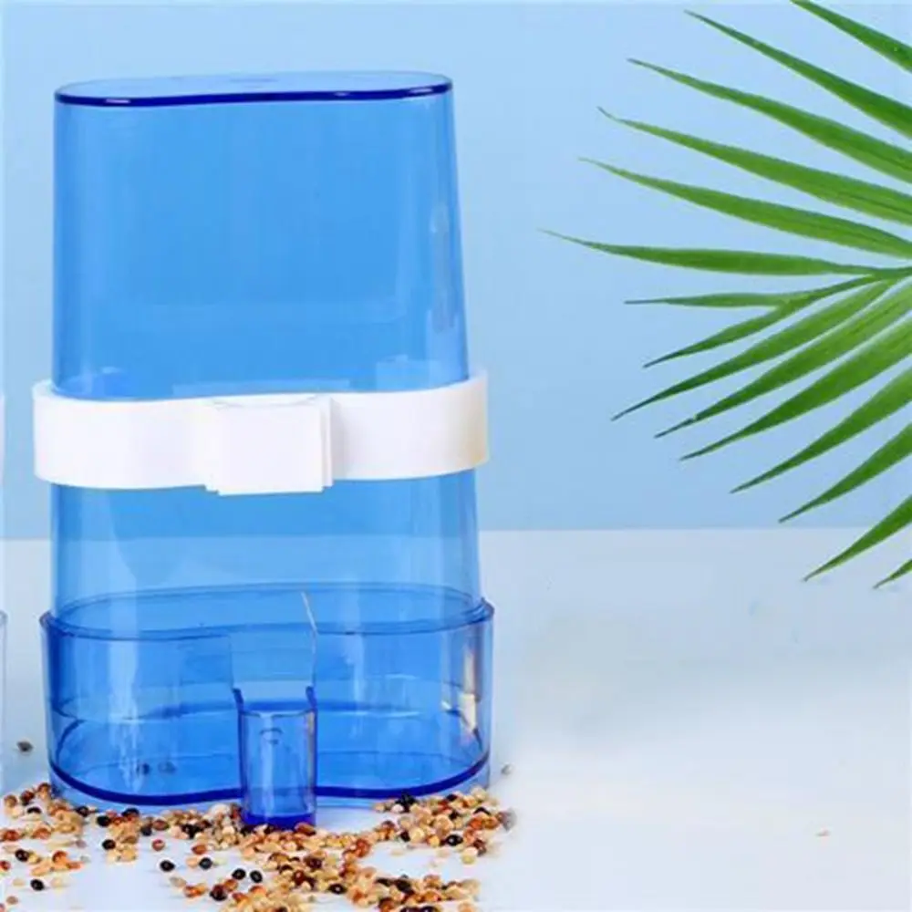 Bebedouro para Pássaros Automático de Plástico Transparente com Encaixe na Gaiola - Imagem 5