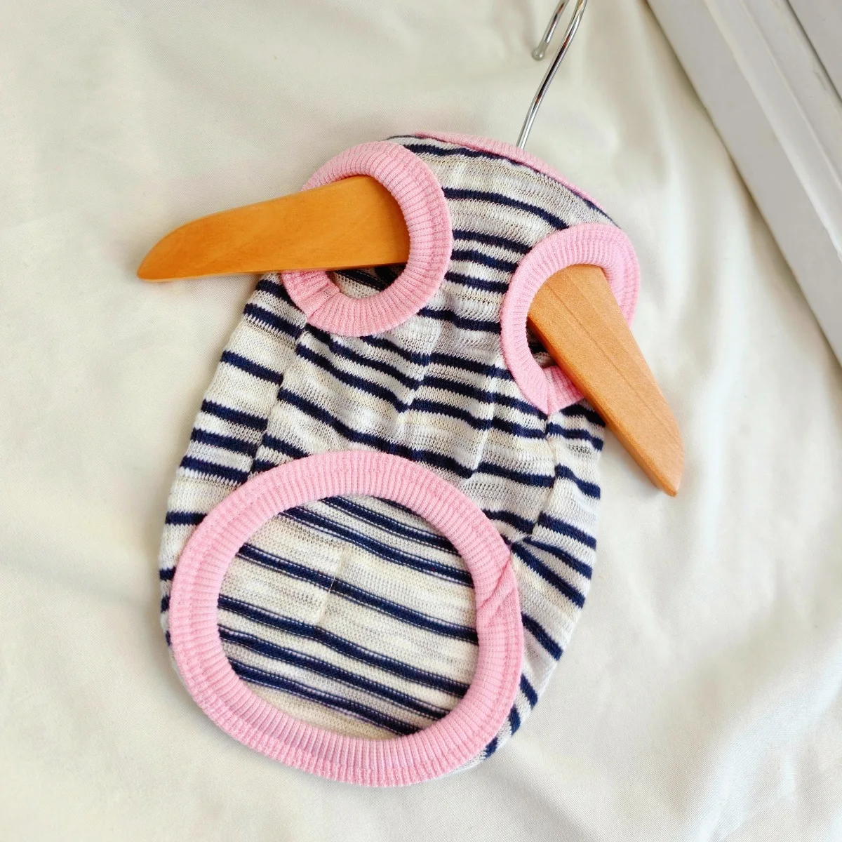 Vestido para Cães e Gatos de Tule Rosa com D-Ring - Image 5
