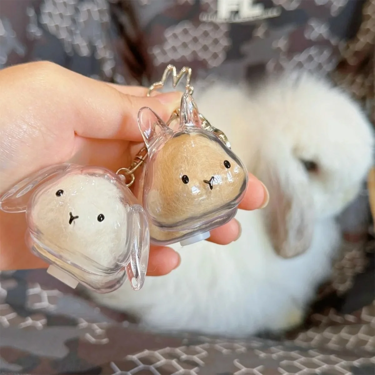 chaveiro porta-pelos para coelhos