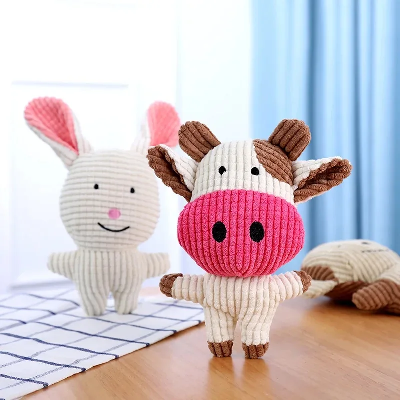 Brinquedo de Pelúcia para Cães com Apito e Som - Imagem 2