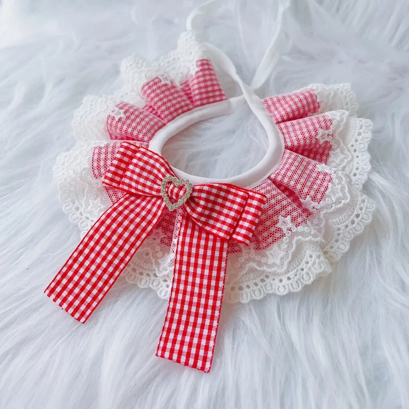 Bandana de Renda para Cães e Gatos com Laço Lavável - Image 3
