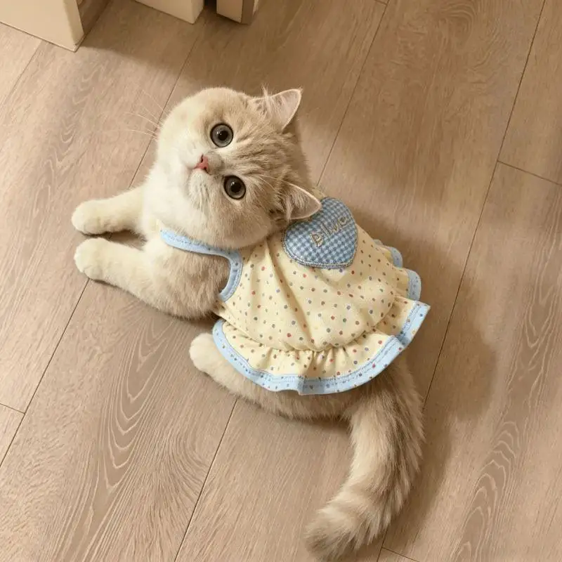 Vestido para Cães e Gatos de Poliéster com Estampa de Bolinhas - Image 5