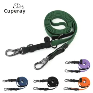 trela impermeável para cães