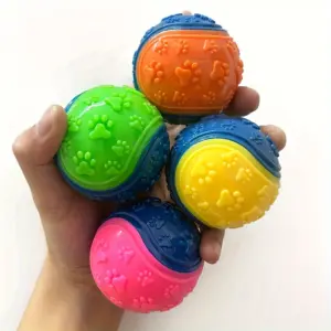 bola estriada para cães
