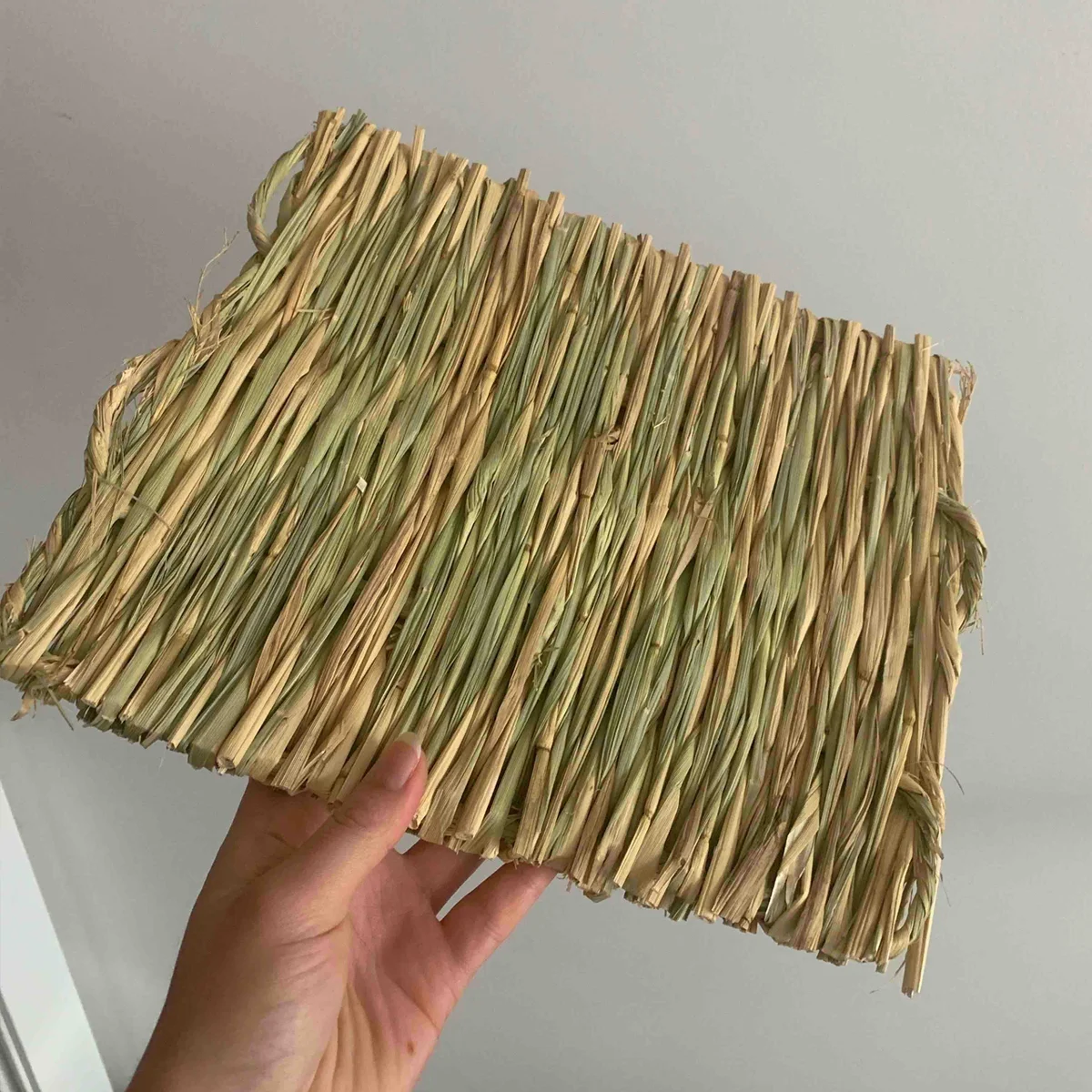Tapete de Grama Trançada para Coelhos - Cama Natural para Gaiola - Imagem 5