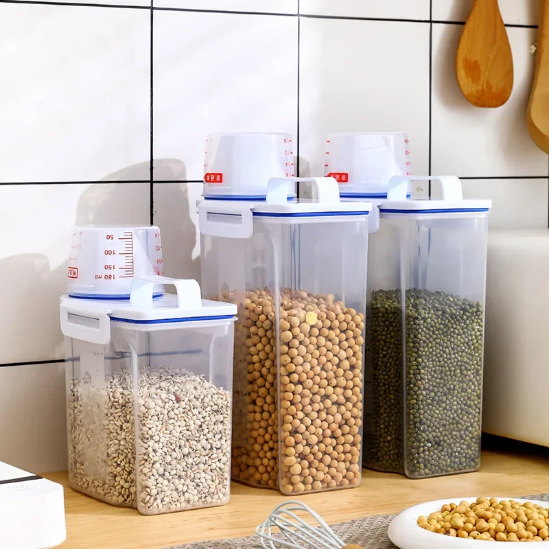 Recipiente para Ração de Cães e Gatos com Tampa Hermética - Imagem 4