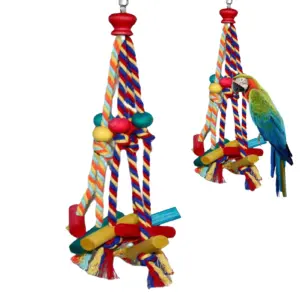 brinquedo de madeira e corda para pássaros