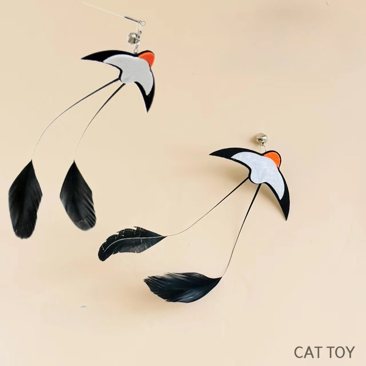 Brinquedo Varinha para Gatos com Pena e Sino Vermelho - Imagem 4