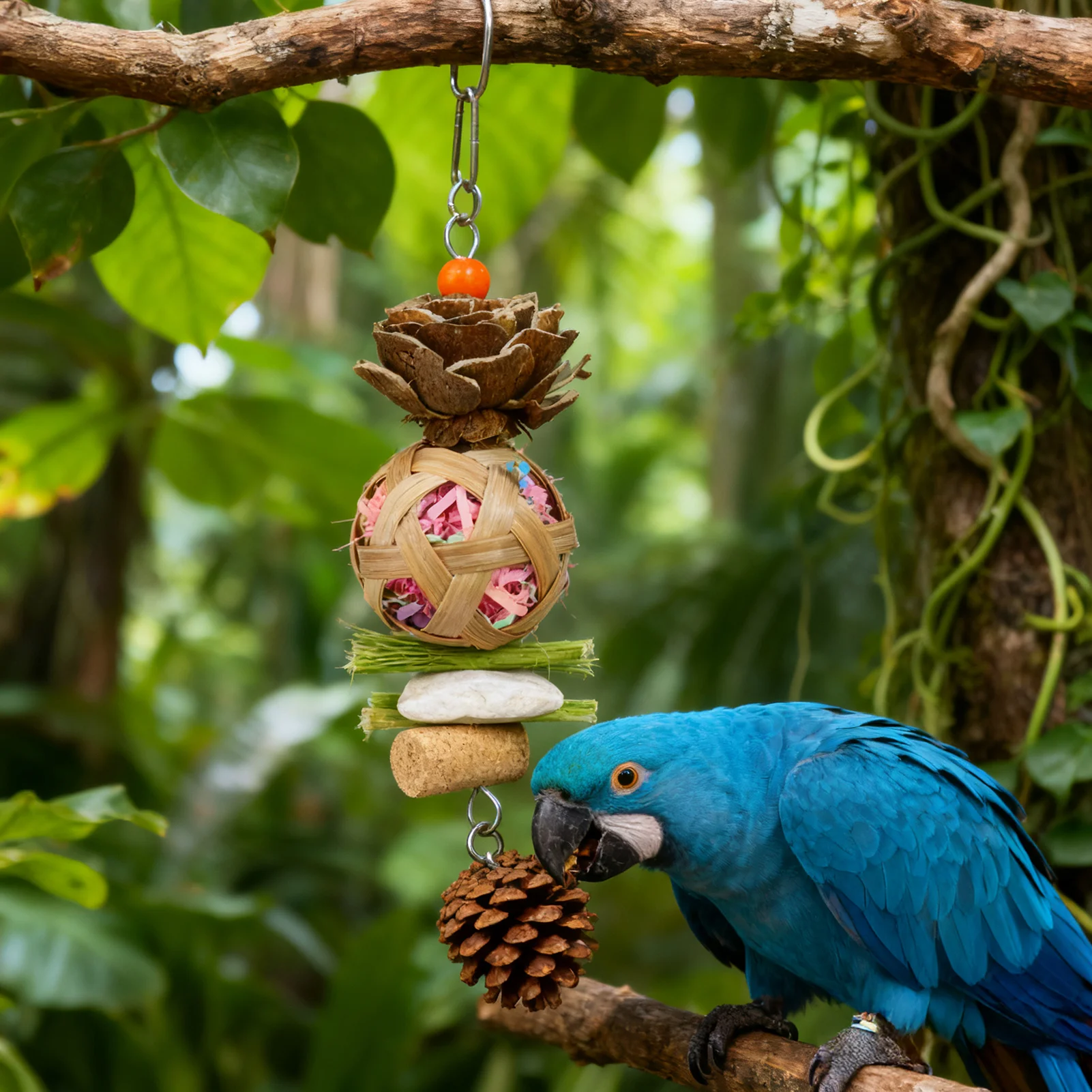 Brinquedo para Papagaios com Gancho de Madeira e Fibras Naturais - Imagem 5
