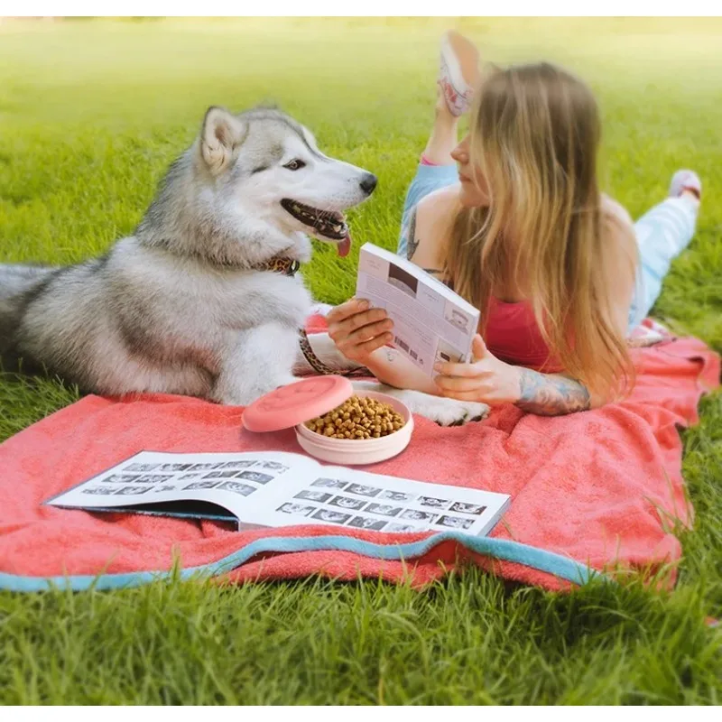 Tigela Portátil para Cães com Caixa de Lanches para Camping - Imagem 4