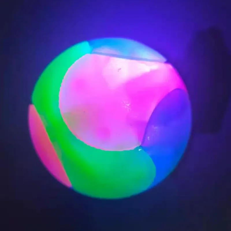 Bola Flash para Cães Pequenos de TPR Brilhante para Treinamento - Imagem 4