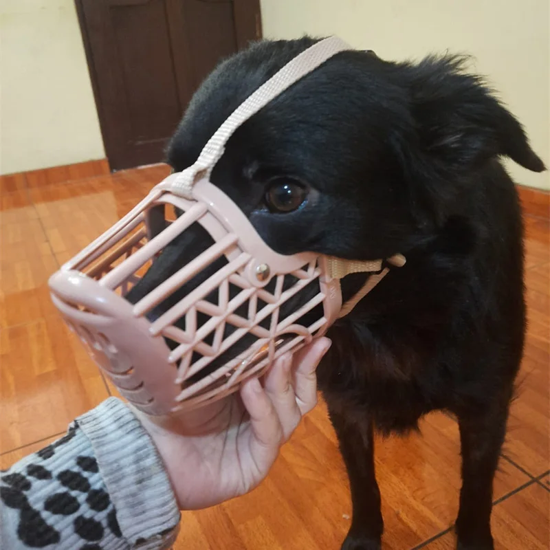 Focinheira Ajustável para Cães Médios e Grandes de 8 a 35 kg - Imagem 3