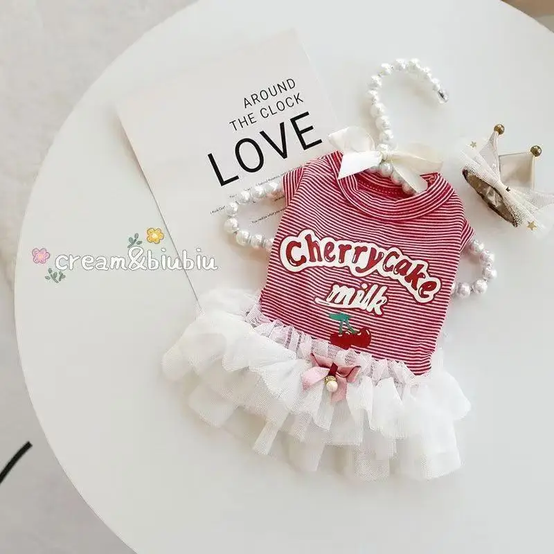 Roupa para Cães e Gatos Colete Fino Listras e Cerejas - Image 5