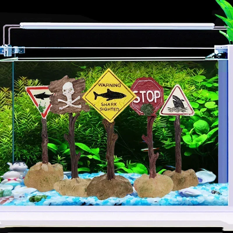 Decoração de Aquário Tubarão Artificial em Resina - Imagem 3