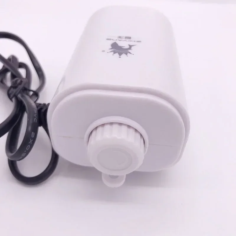 Bomba de Ar para Aquário 220V com Duas Saídas 3.5W - Imagem 4