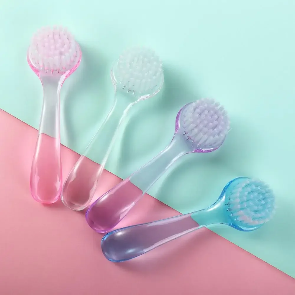Escova de Limpeza para Hamster e Cobaia Macia com Pentes - Imagem 3