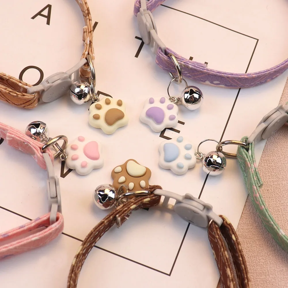 Coleira para Gatos de Nylon Ajustável com Sino e Padrão Listrado - Imagem 4