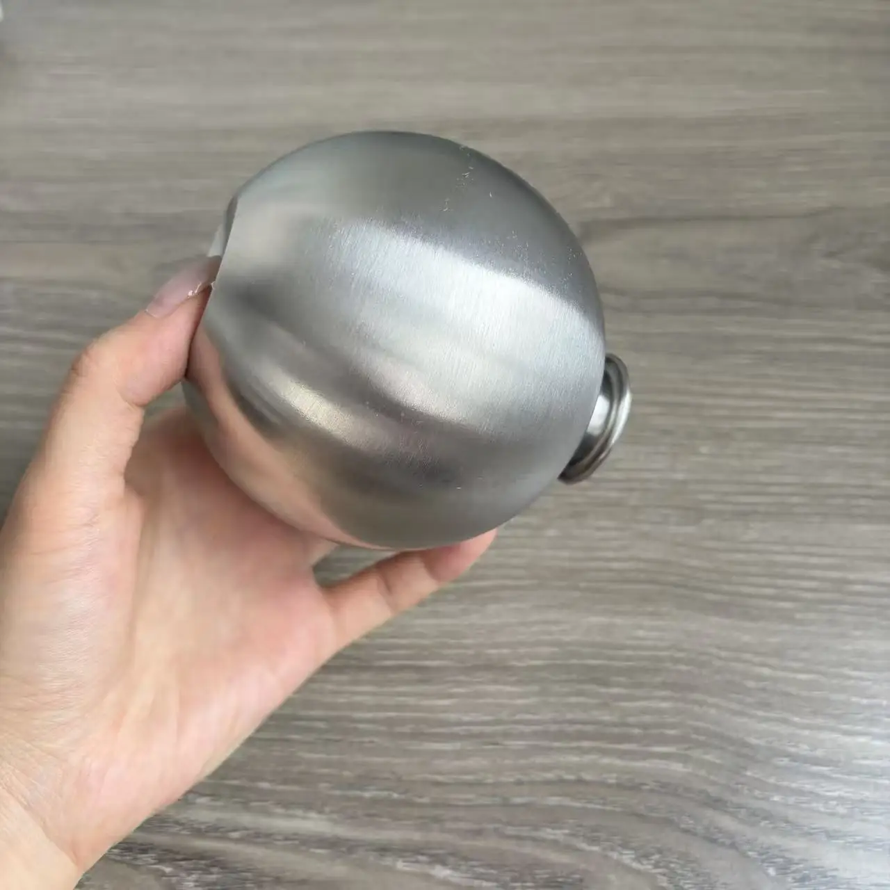 Garrafa de Água Portátil para Pets com Tigela Dobrável 285 ml - Imagem 6