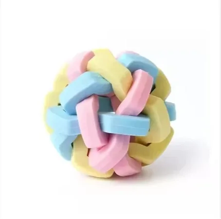 Bola de Borracha para Cães e Gatos com Sino para Brincar - Image 3
