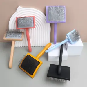 escova removedora de pelos para pet