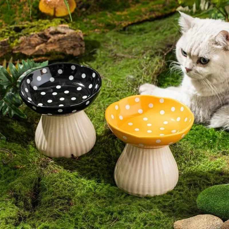 Tigela de Cogumelo para Gatos de Resina Ergonômica com Base Antiderrapante - Image 4