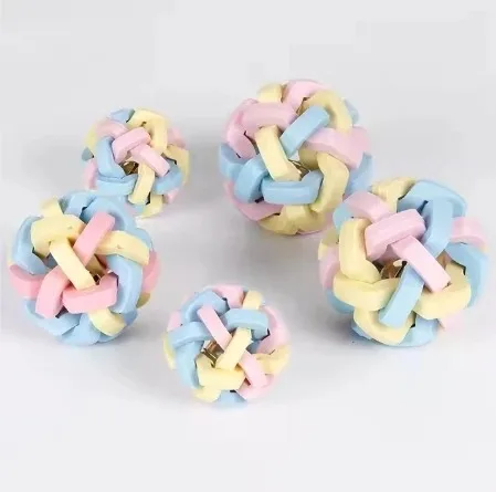 Bola de Borracha para Cães e Gatos com Sino para Brincar - Image 2