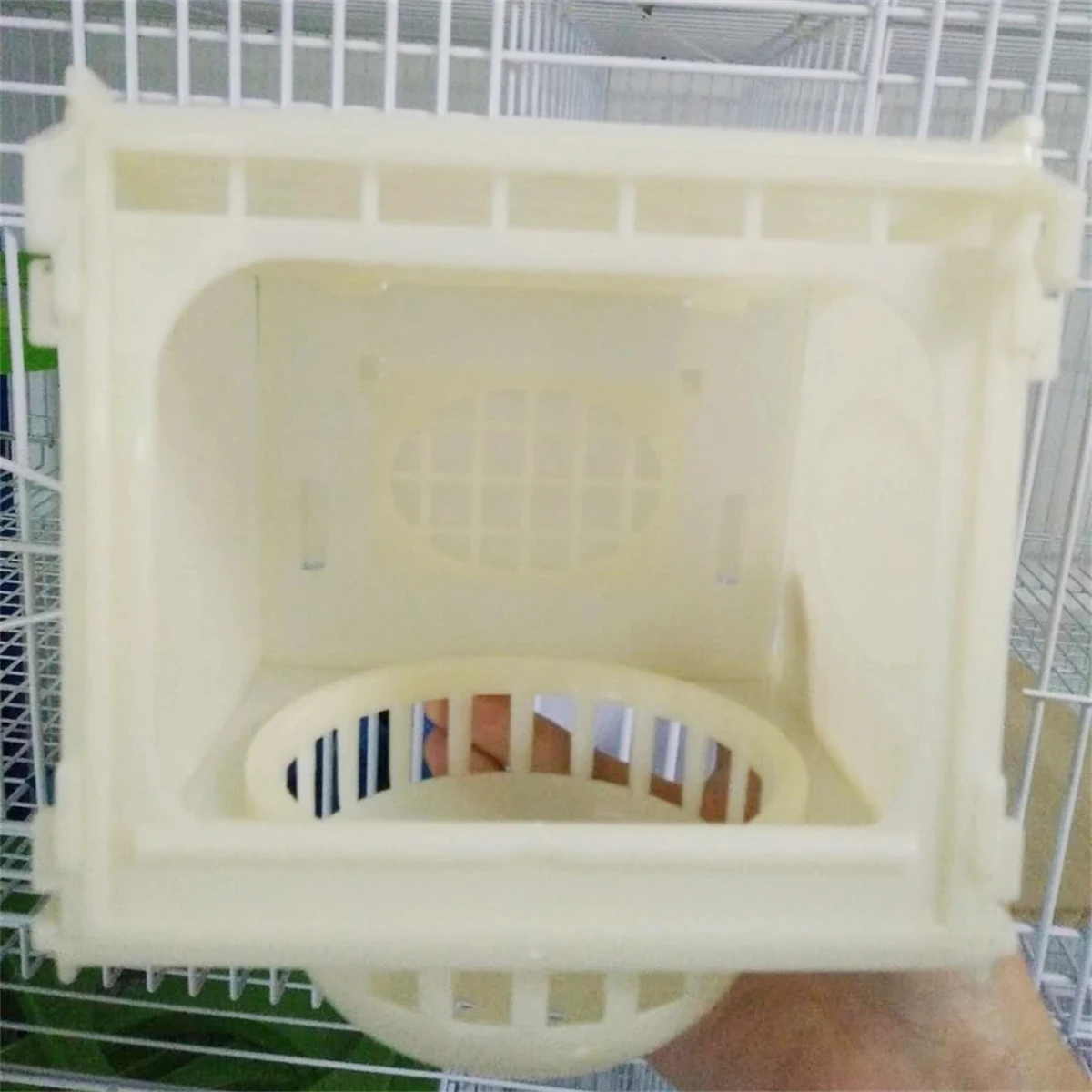 Casinha para Pássaros Branca Plástico com Ninho Removível para Gaiola - Imagem 6