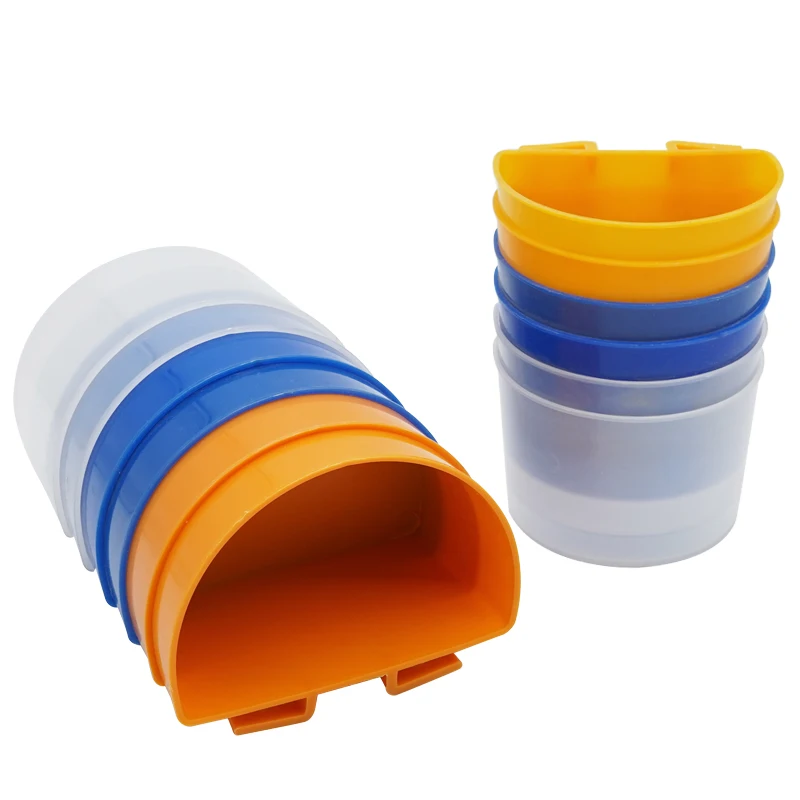 Comedouro para Pássaros e Papagaios Plástico com Encaixe na Gaiola - Image 2