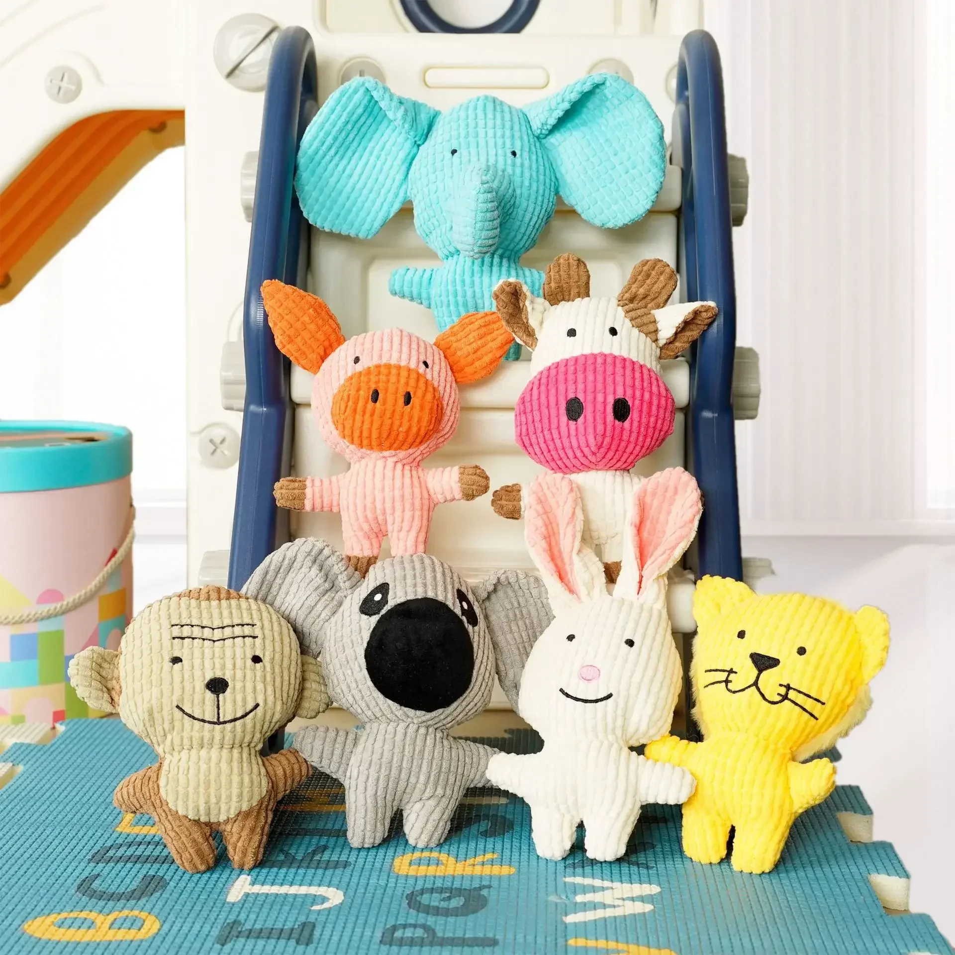 Brinquedo Sonoro de Pelúcia para Cães e Gatos - Imagem 2