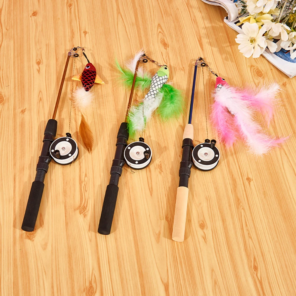 Brinquedo Retrátil para Gatos de Plástico com Penas - Imagem 3