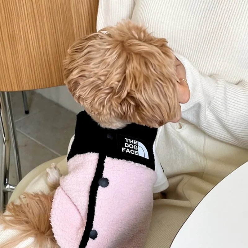 Casaco para Cachorro de Velo Cordeiro com Botões para Cães Pequenos - Imagem 2
